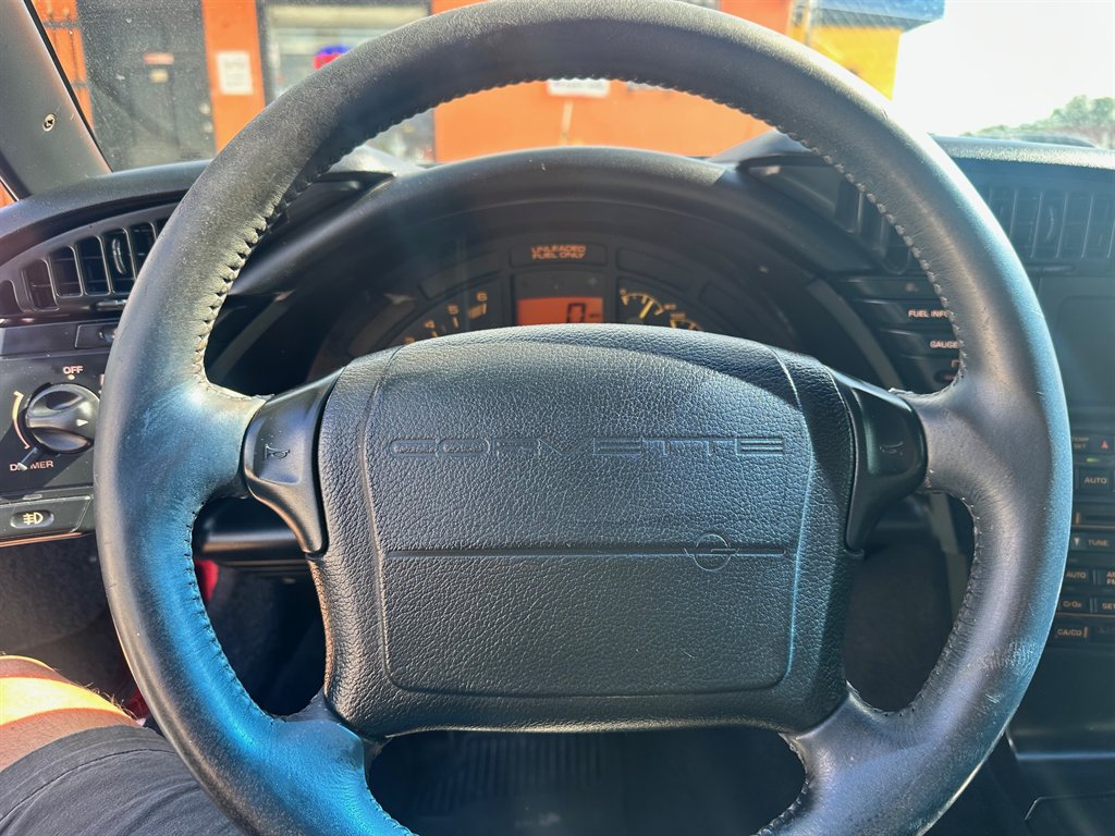 1992 Chevrolet Corvette - $7,995