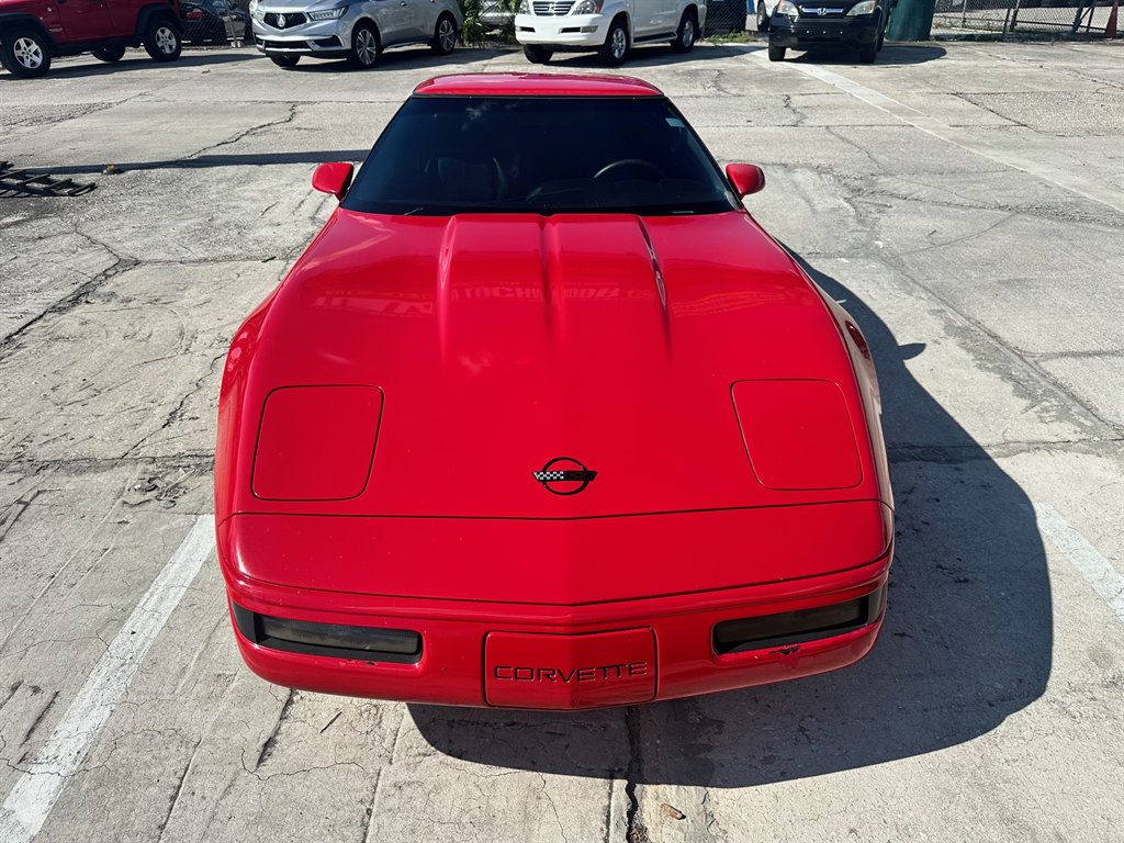 1992 Chevrolet Corvette - $7,995