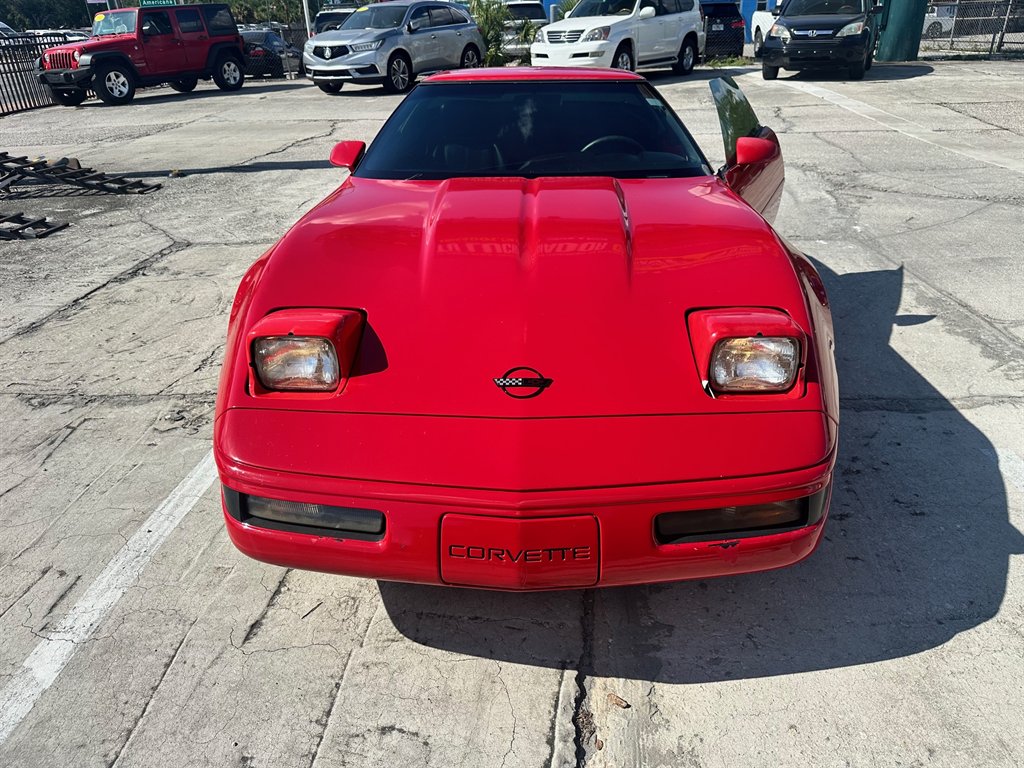 1992 Chevrolet Corvette - $7,995