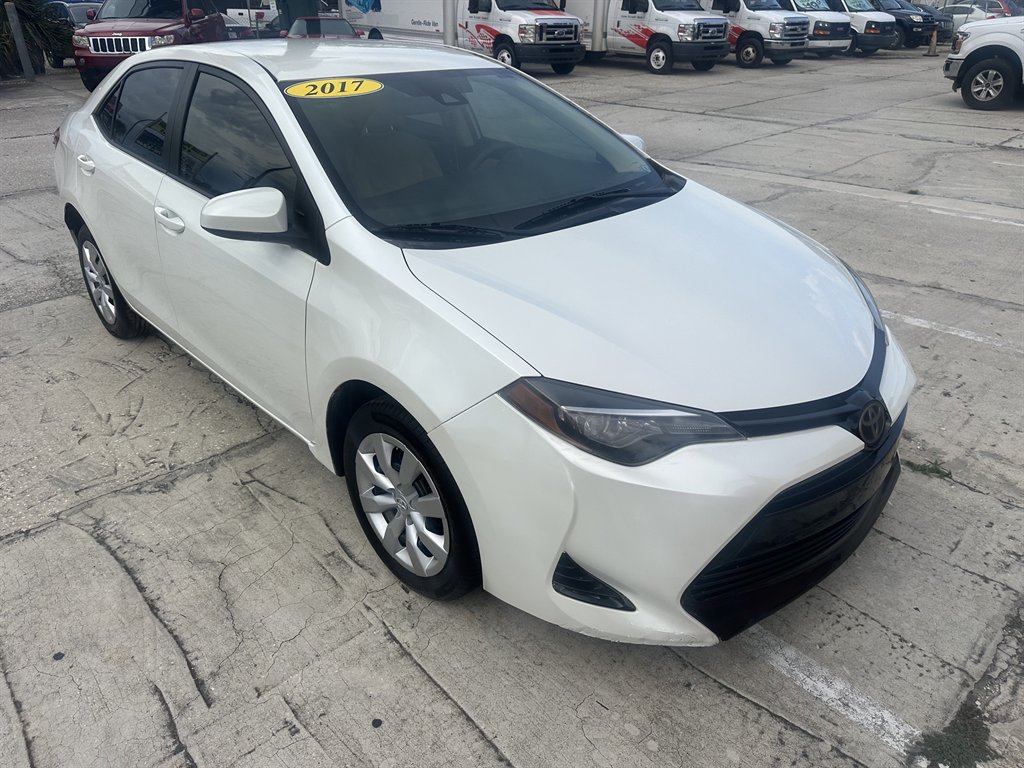2017 Toyota Corolla - $10,495