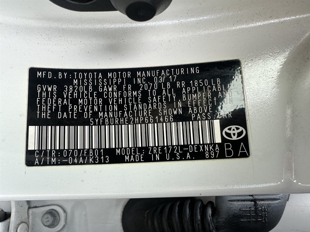 2017 Toyota Corolla - $10,495