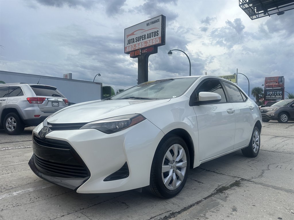2017 Toyota Corolla - $10,495