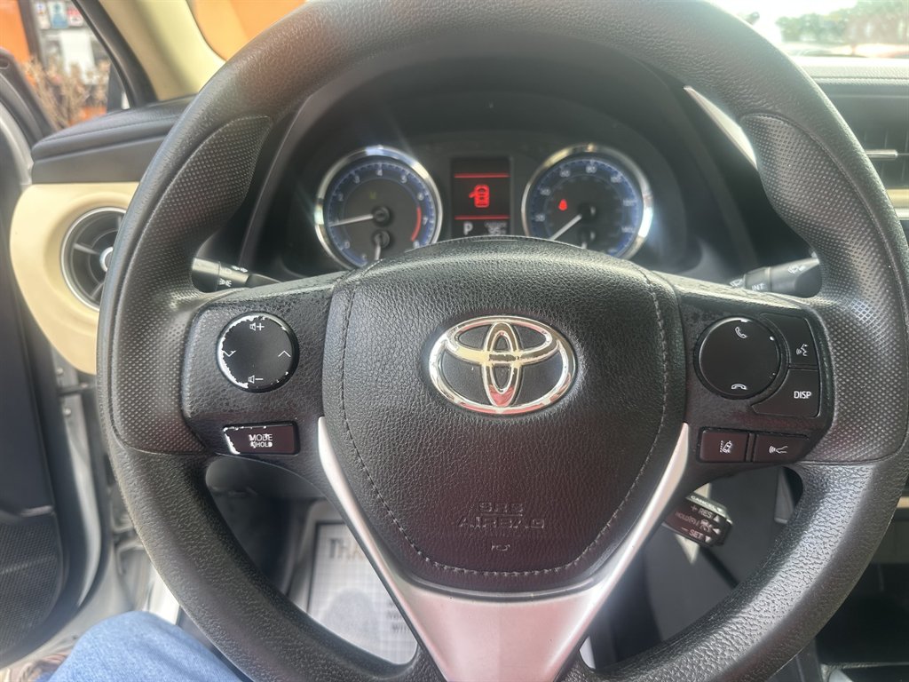 2017 Toyota Corolla - $10,495