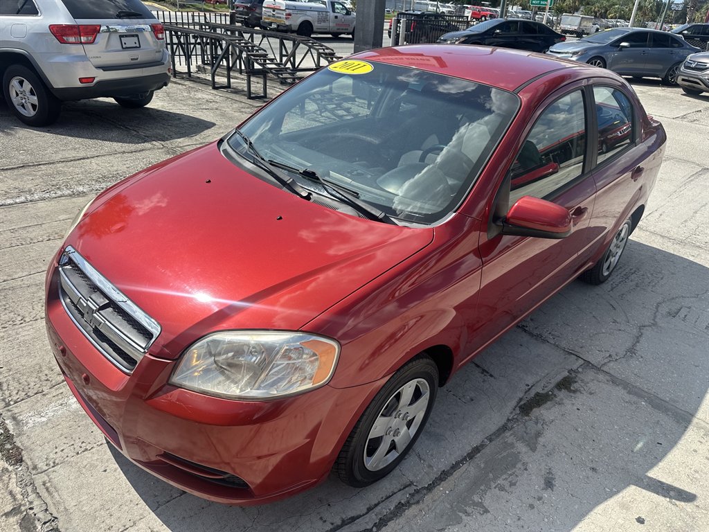 2011 Chevrolet Aveo - $3,495
