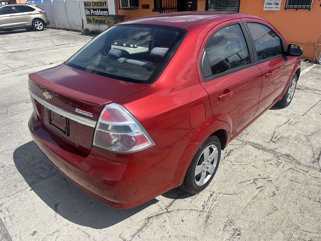 2011 Chevrolet Aveo - $3,495