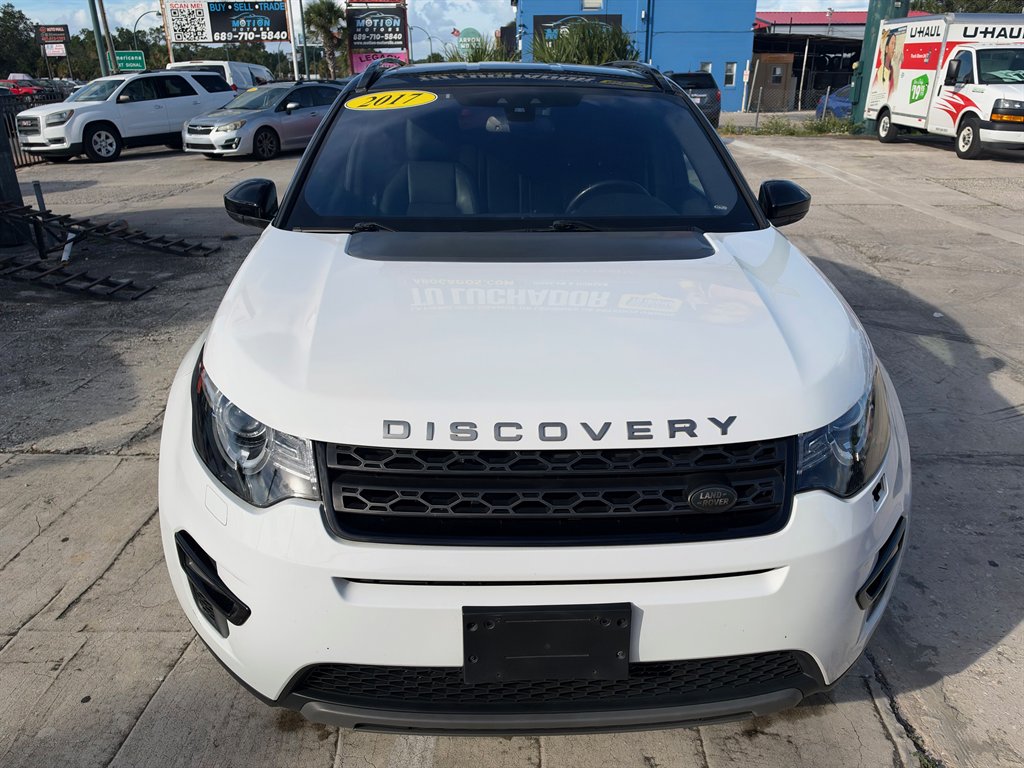 2017 Land Rover Discovery - $9,995