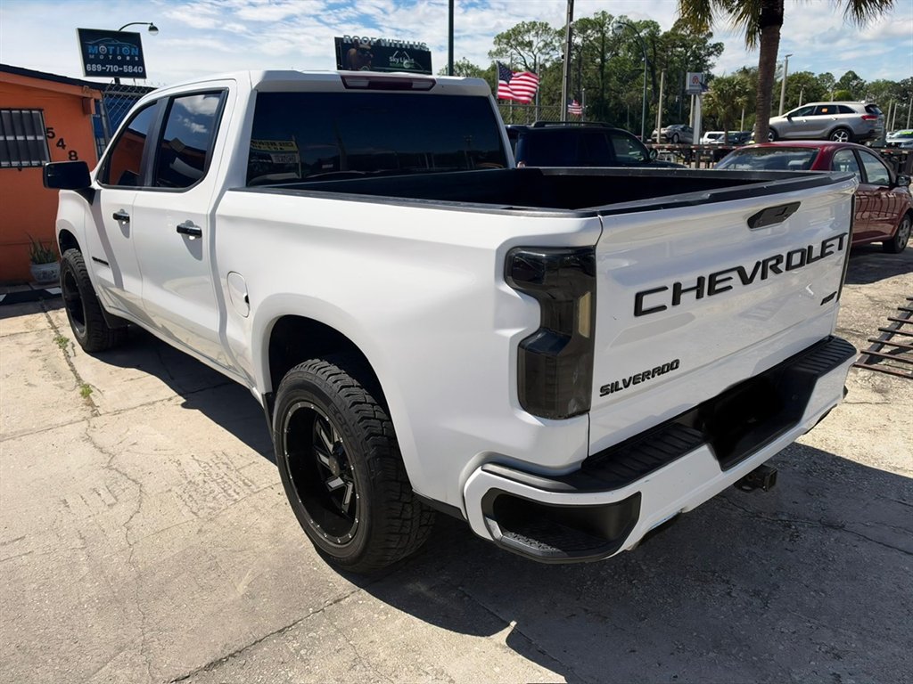 2021 Chevrolet Silverado - $25,995