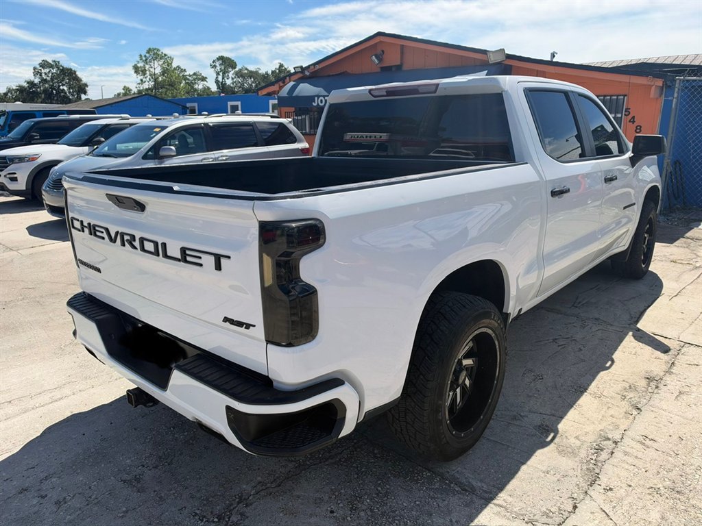 2021 Chevrolet Silverado - $25,995