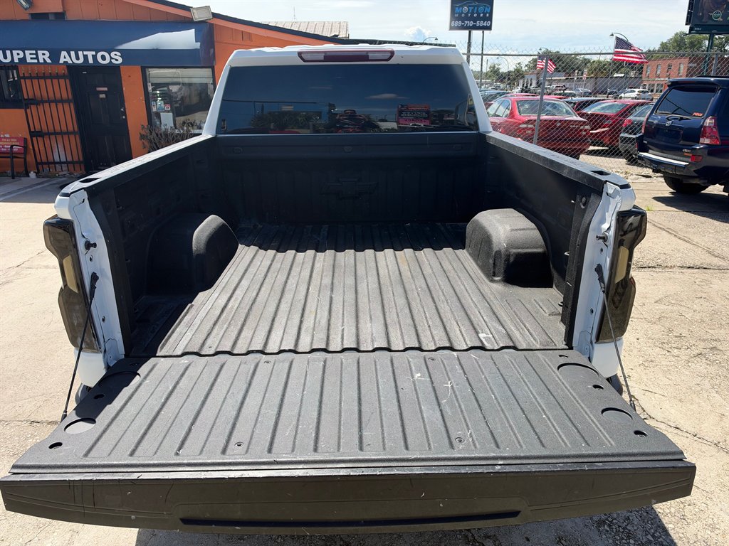 2021 Chevrolet Silverado - $25,995