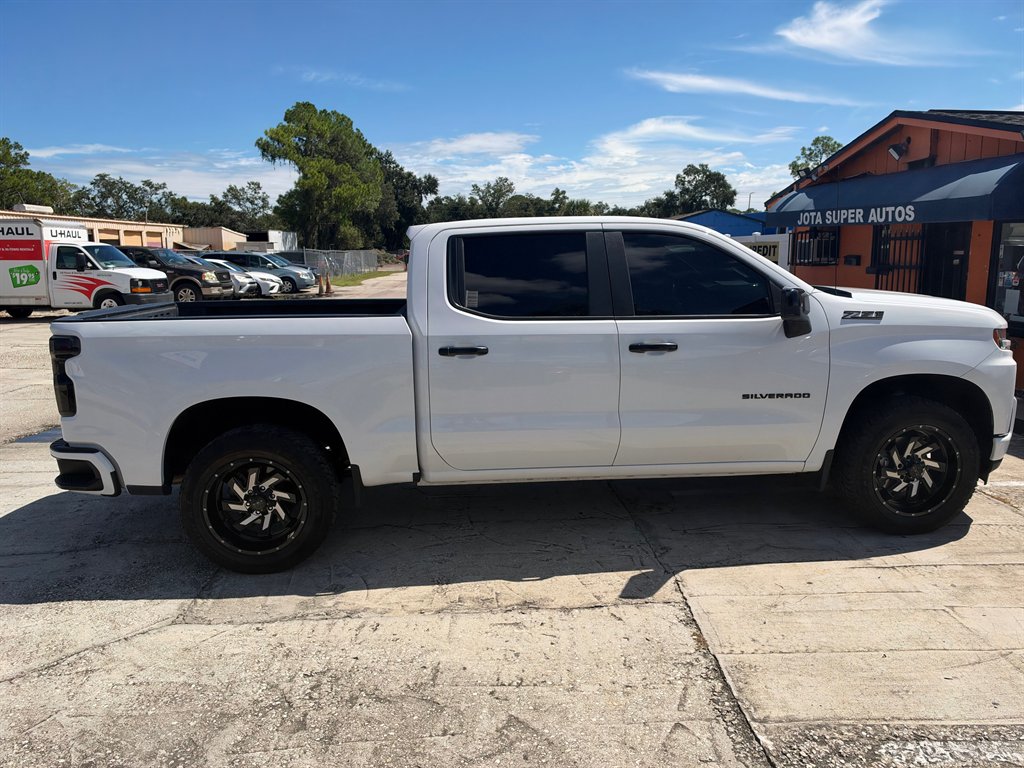 2021 Chevrolet Silverado - $25,995