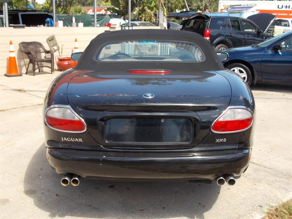 The 1998 Jaguar XK-Series XK8 photos