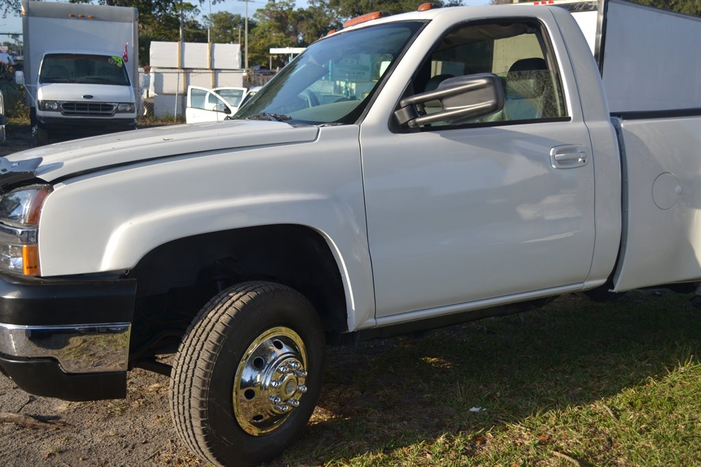 2025 Chevrolet Silverado 2500HD High Country photo 49