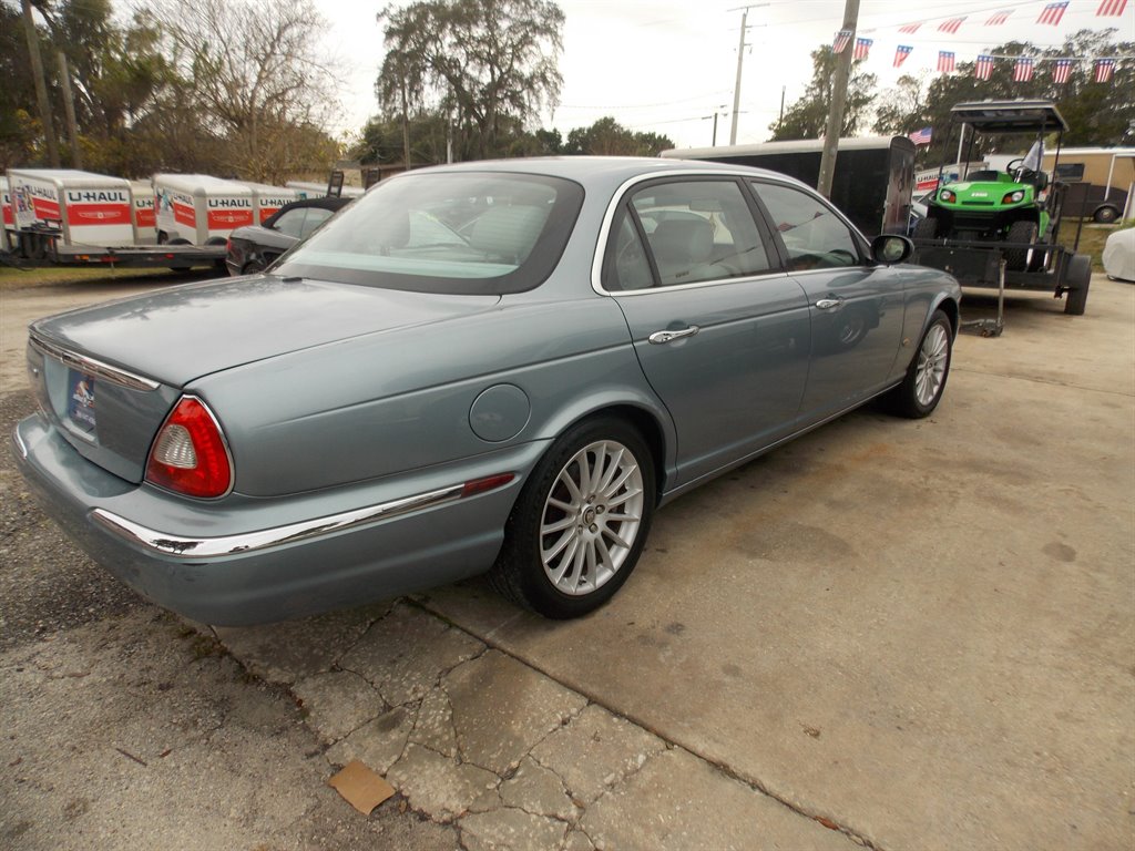 2006 Jaguar XJ-Series XJ8 L photo