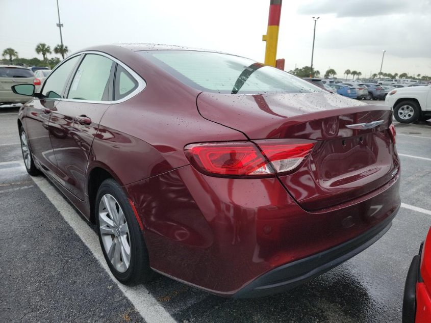 2016 Chrysler 200 LX photo