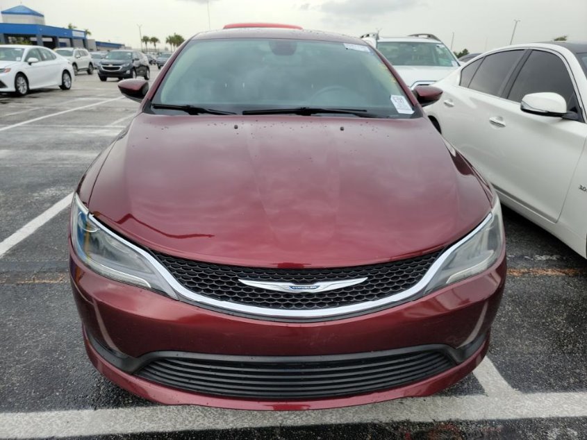 2016 Chrysler 200 LX photo