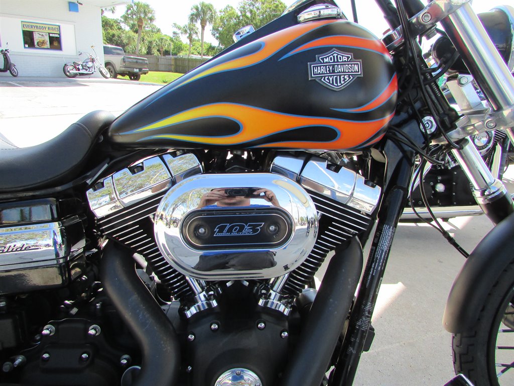 2016 Harley-Davidson Dyna Wide Glide 103 Cruiser photo