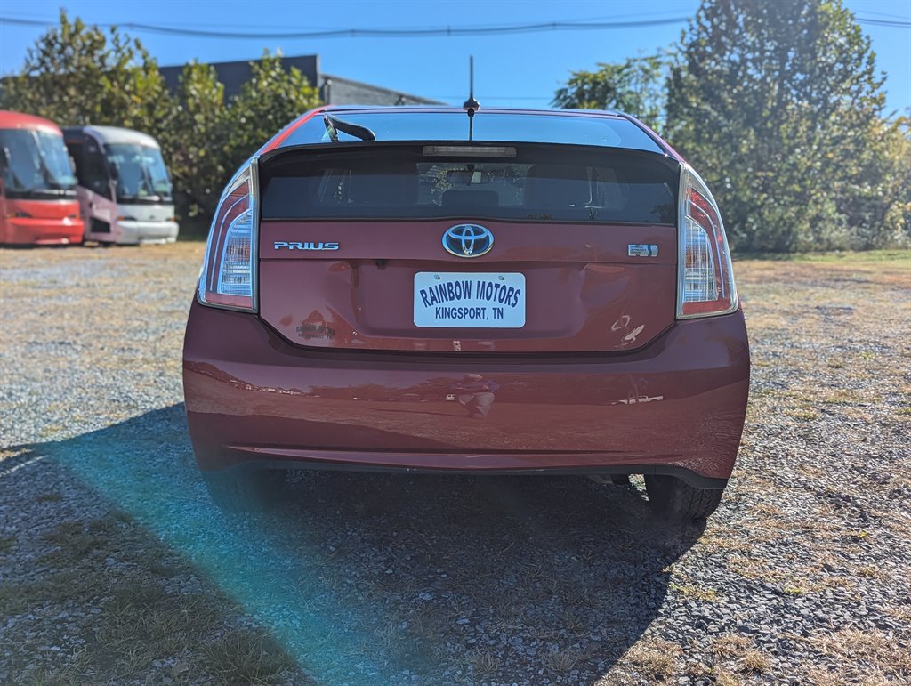 2014 Toyota Prius One photo