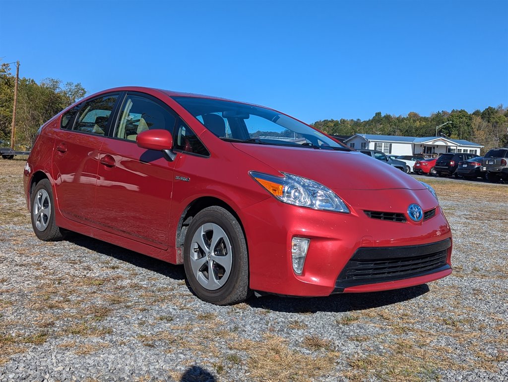 2014 Toyota Prius One photo