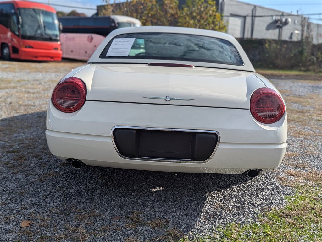 2002 Ford Thunderbird Deluxe photo