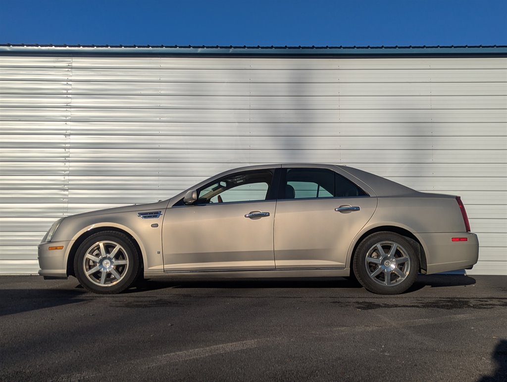 2009 Cadillac STS V6 photo