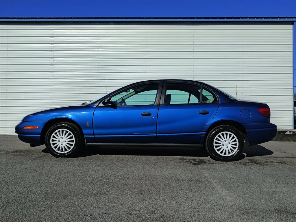 2000 Saturn S-Series SL1 photo