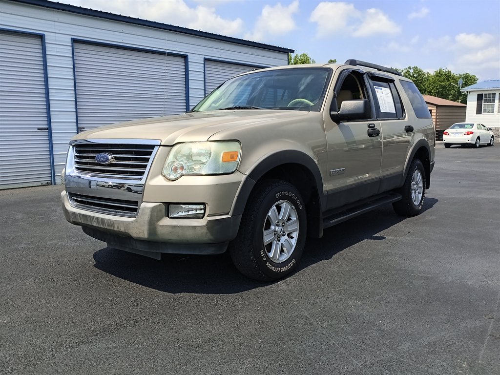 2006 Ford Explorer XLT photo