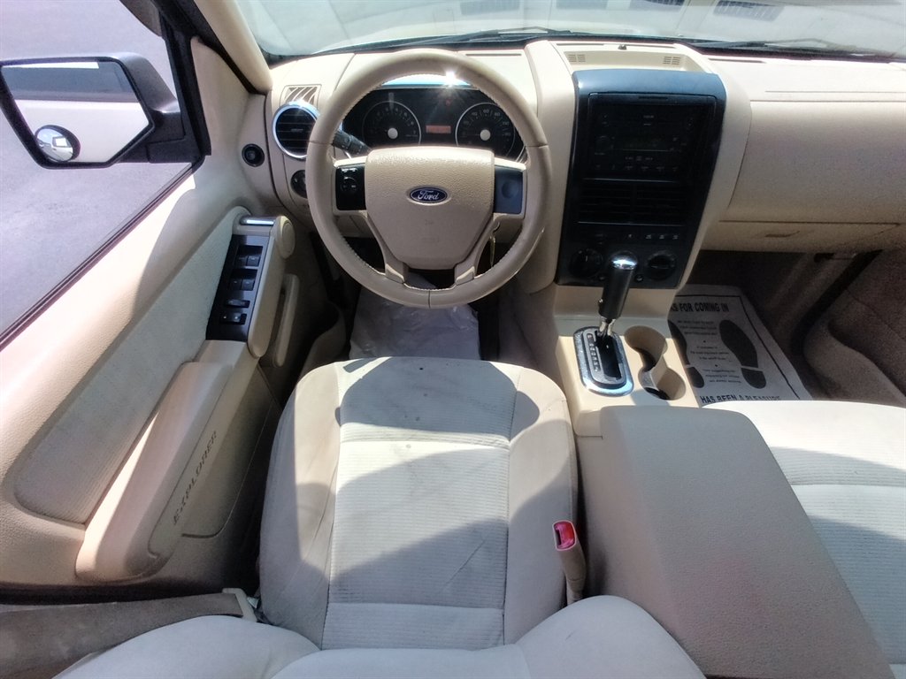 2006 Ford Explorer XLT photo
