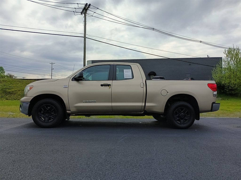 2008 Toyota Tundra SR5 photo