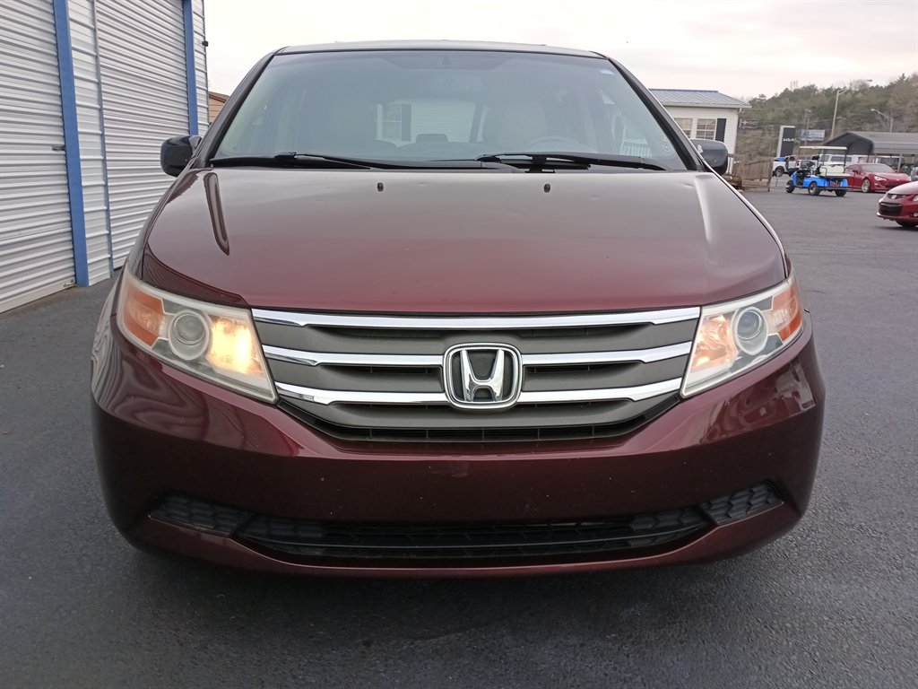2011 Honda Odyssey EX-L w/DVD photo