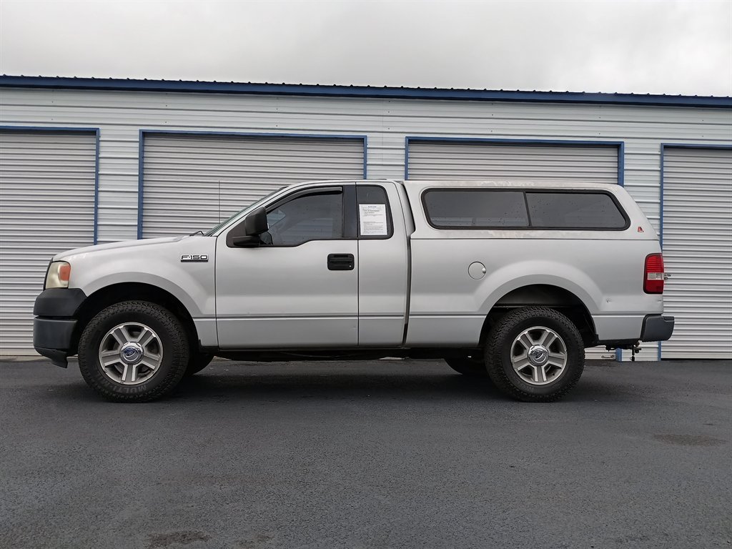 2006 Ford F-150 XL photo