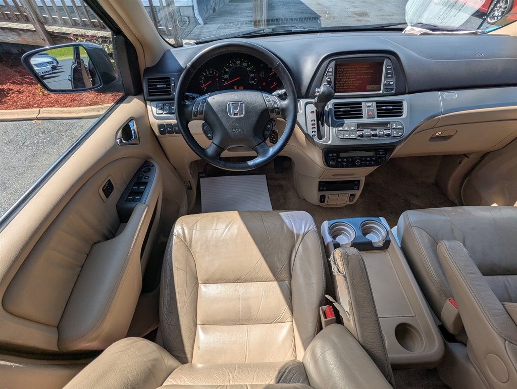 2006 Honda Odyssey Touring photo