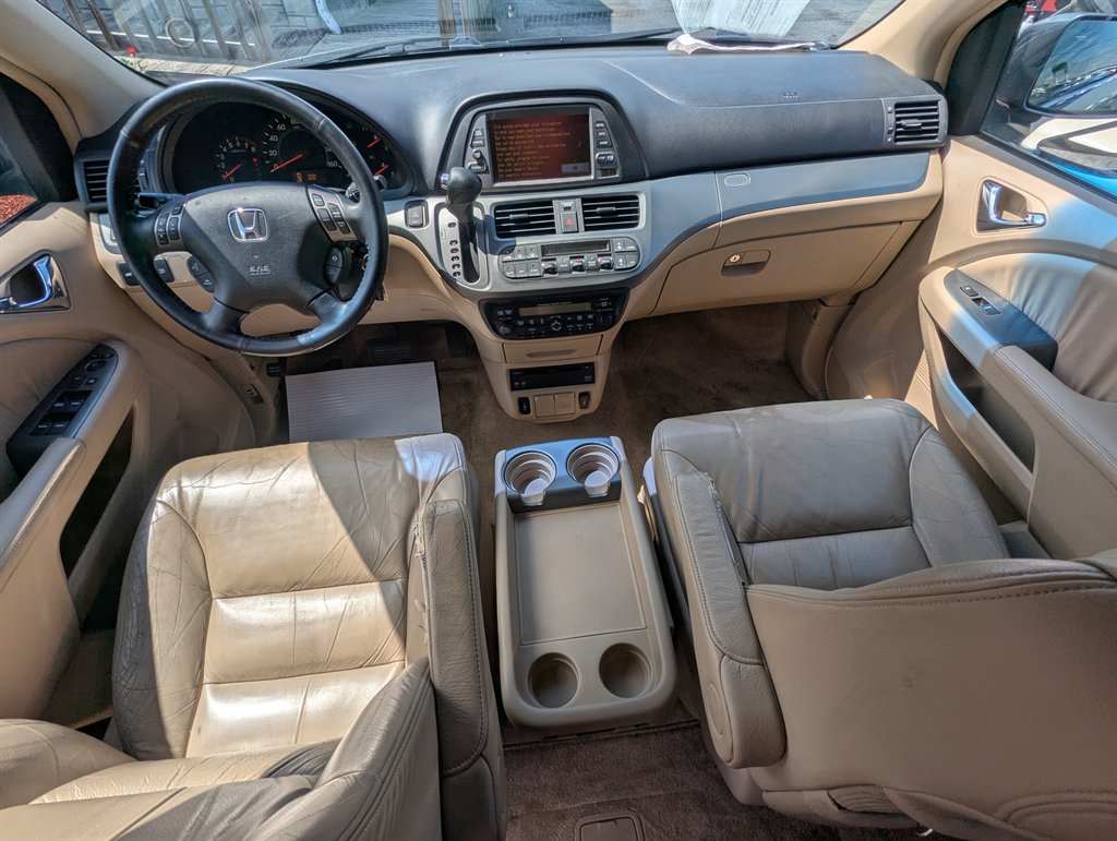 2006 Honda Odyssey Touring photo