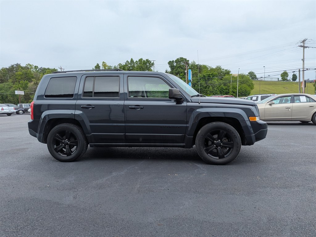 2014 Jeep Patriot Sport photo