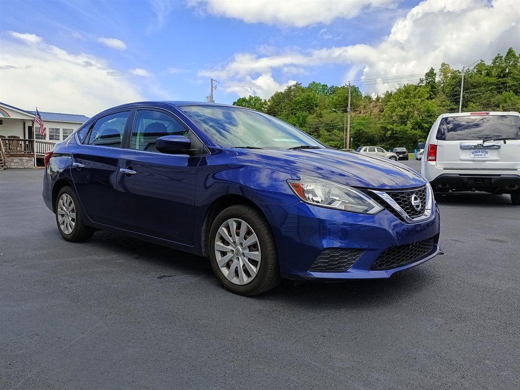 2017 Nissan Sentra SV photo
