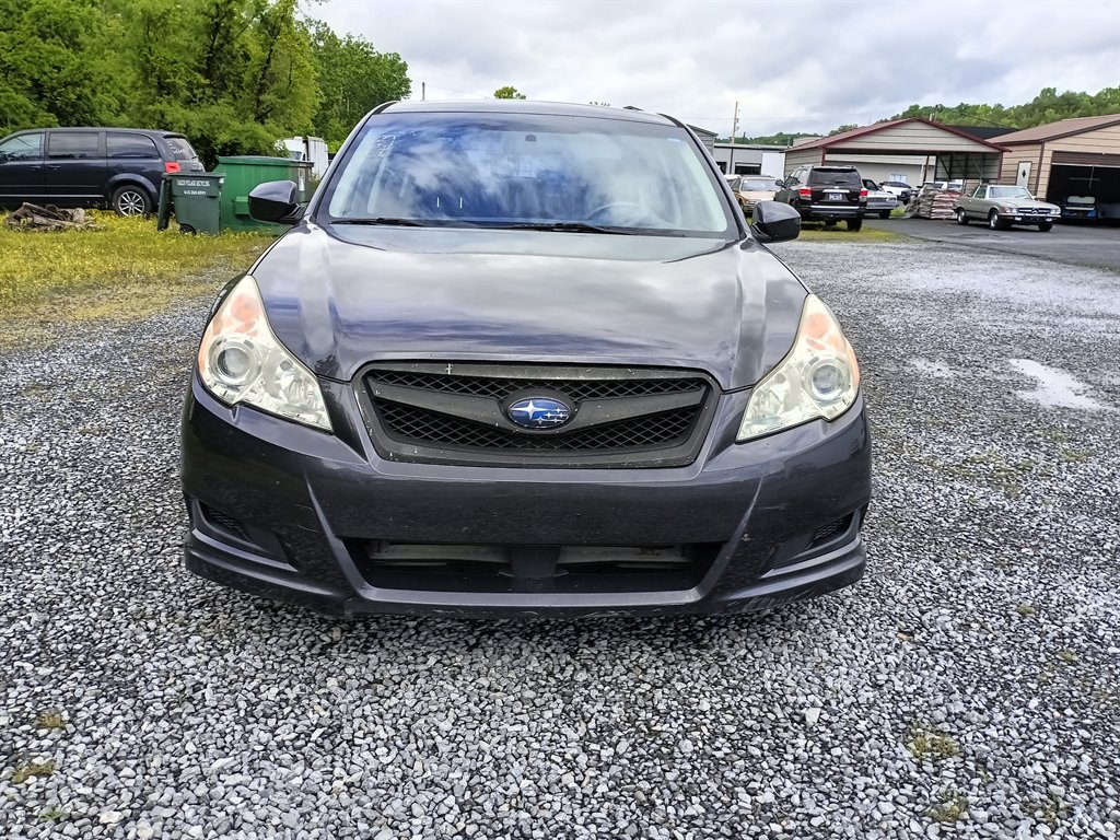 2011 Subaru Legacy 2.5i Premium photo