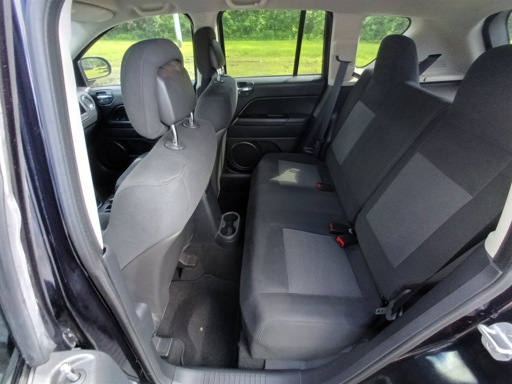2011 Jeep Compass Sport photo