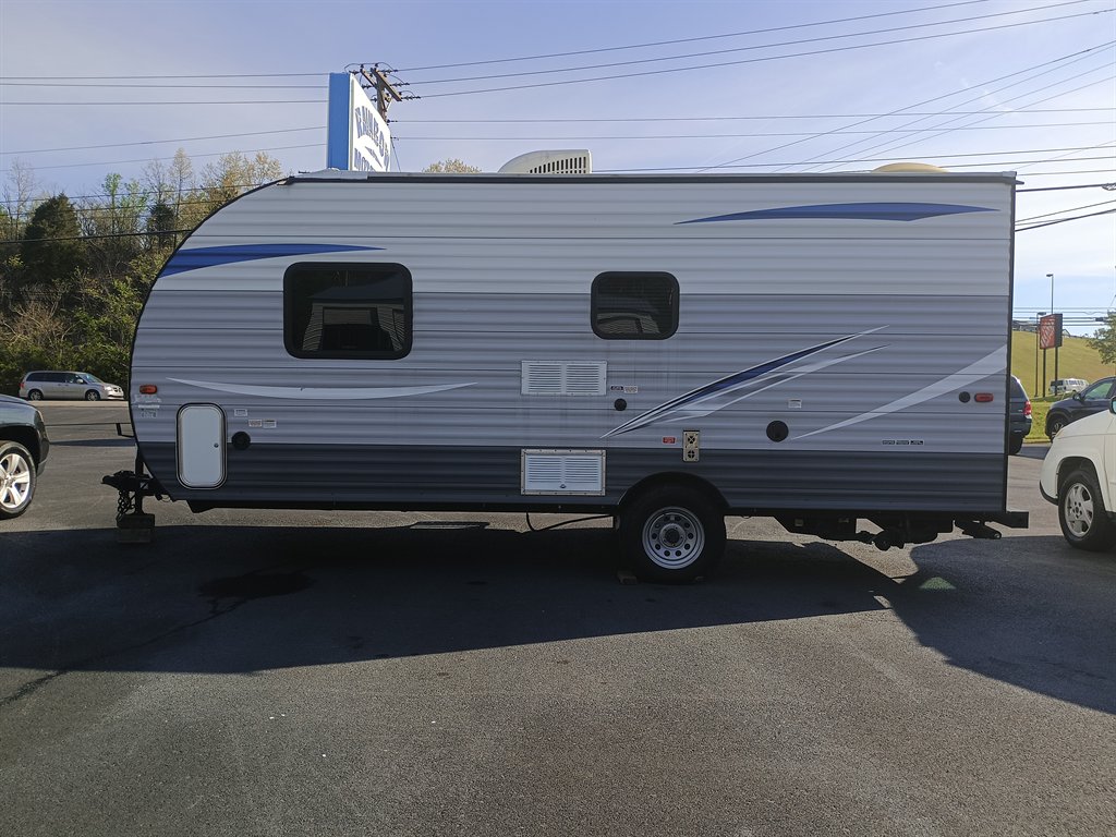 2019 Gulf Stream Coach, Inc. Gulf Stream Coach, Inc.
