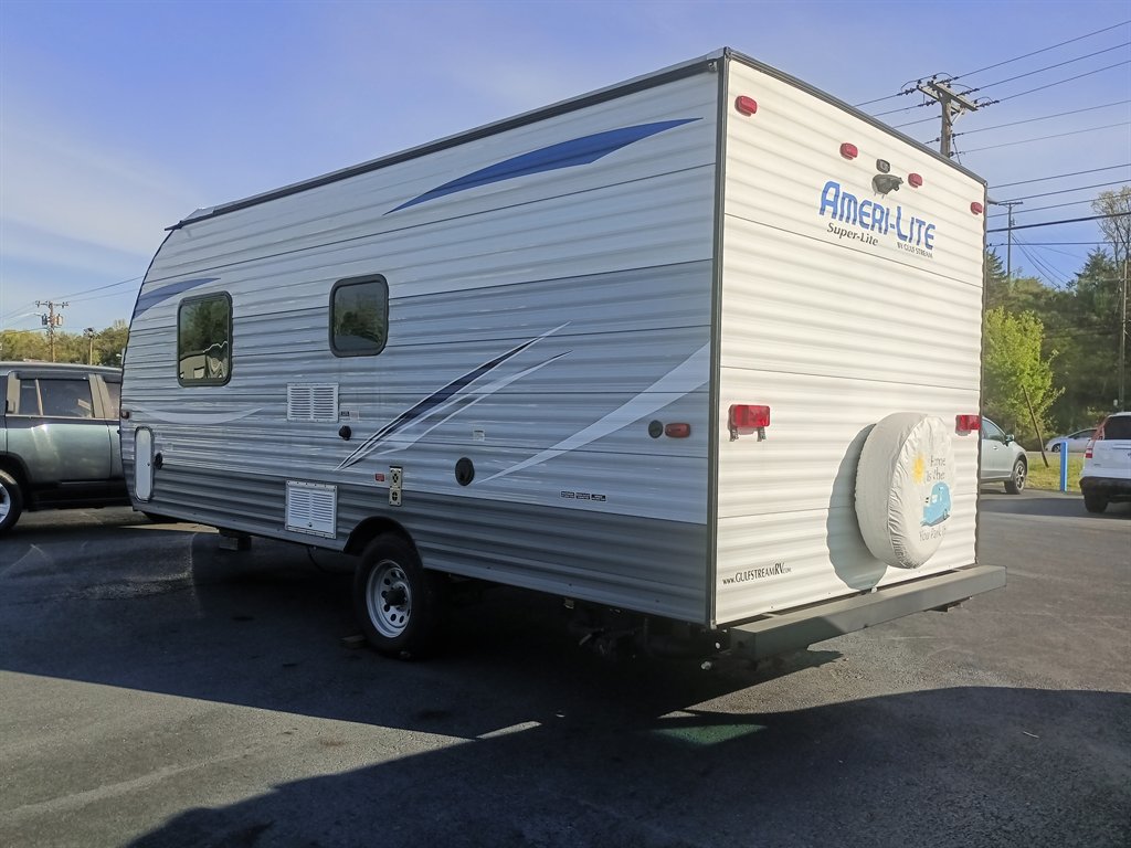2019 Gulf Stream Coach, Inc. Gulf Stream Coach, Inc.