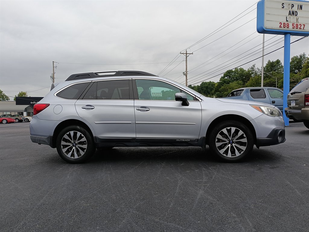 2016 Subaru Outback - $6,950