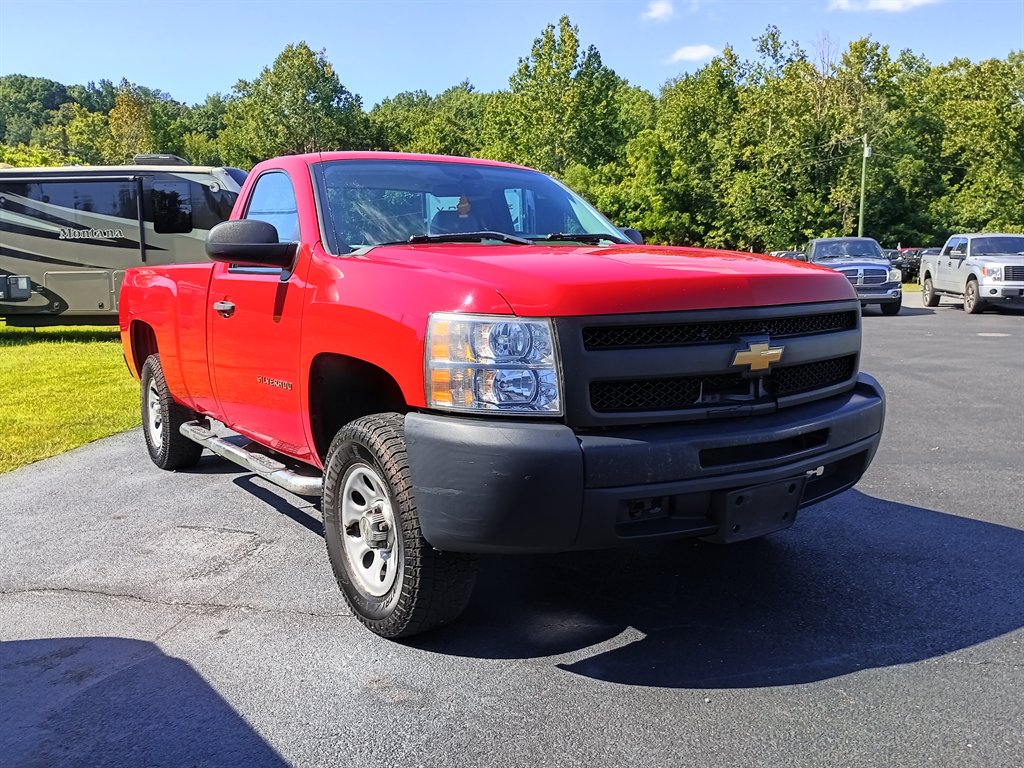 2012 Chevrolet Silverado - $8,950