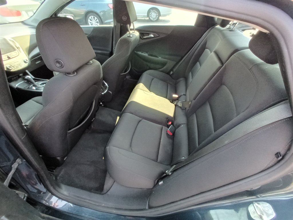 2020 Chevrolet Malibu - $7,950