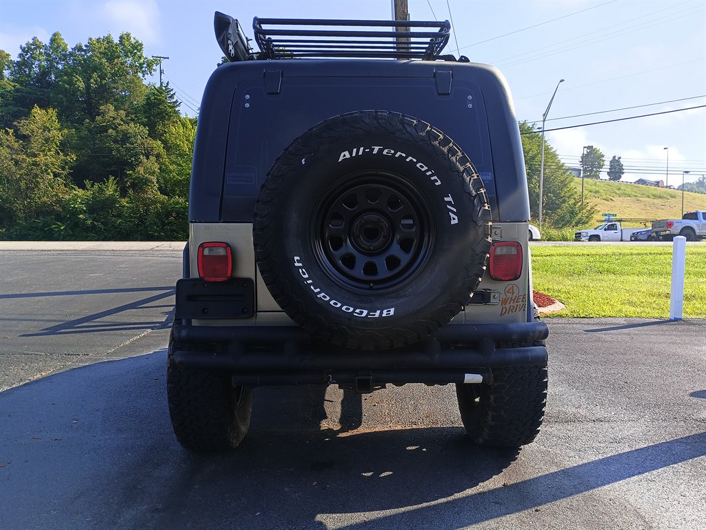 2005 Jeep Wrangler - $7,950