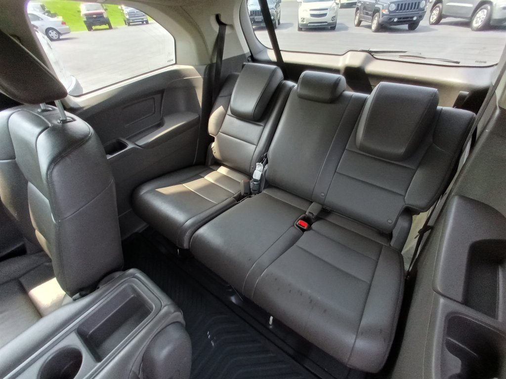 2016 Honda Odyssey - $8,450