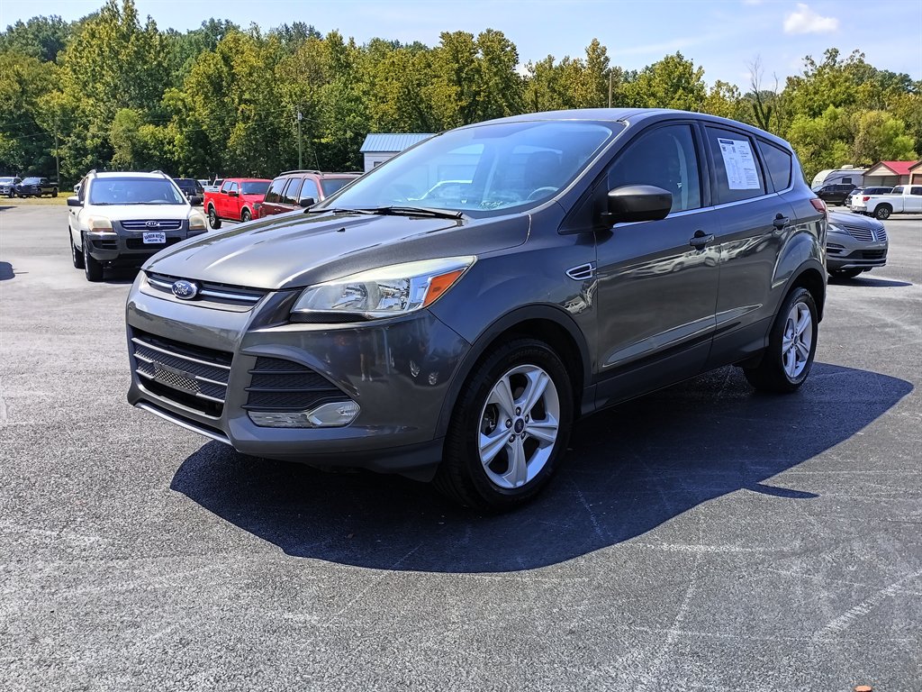 2015 Ford Escape - $4,950