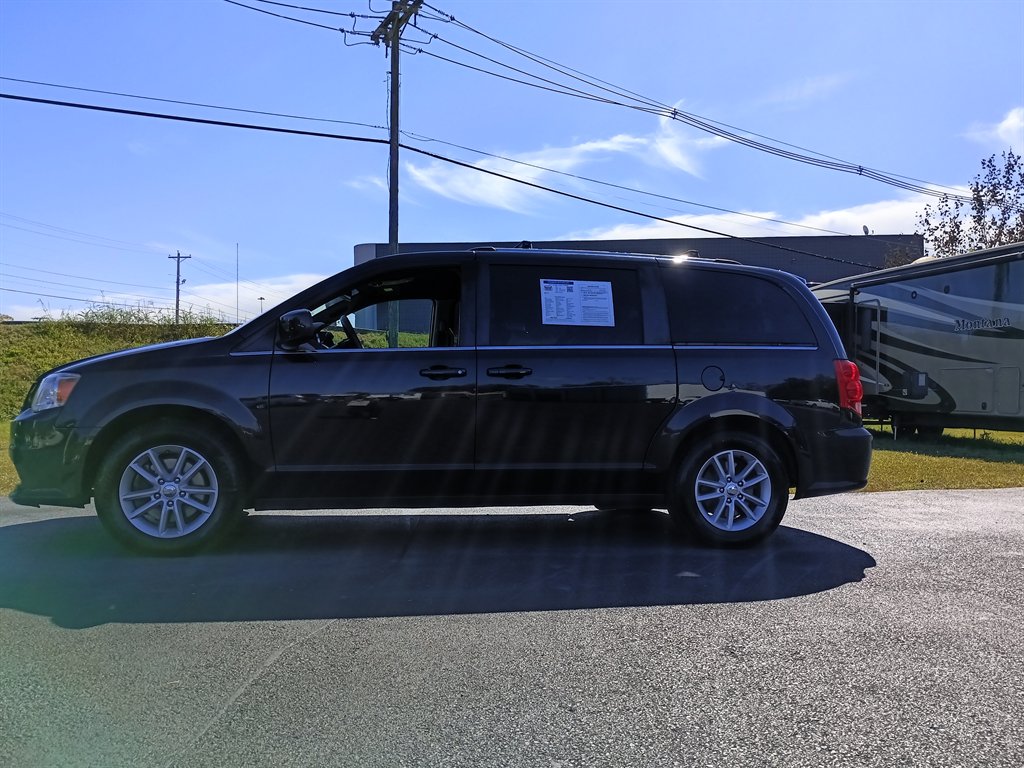 2019 Dodge Grand Caravan - $6,950