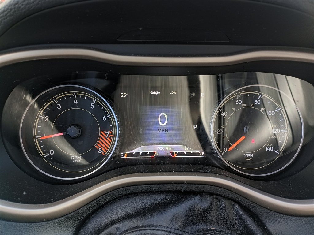 2015 Jeep Cherokee - $7,450