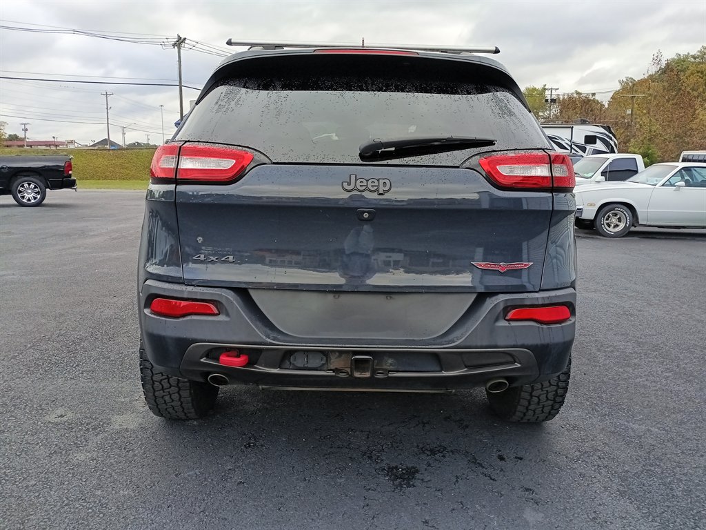 2016 Jeep Cherokee - $8,950