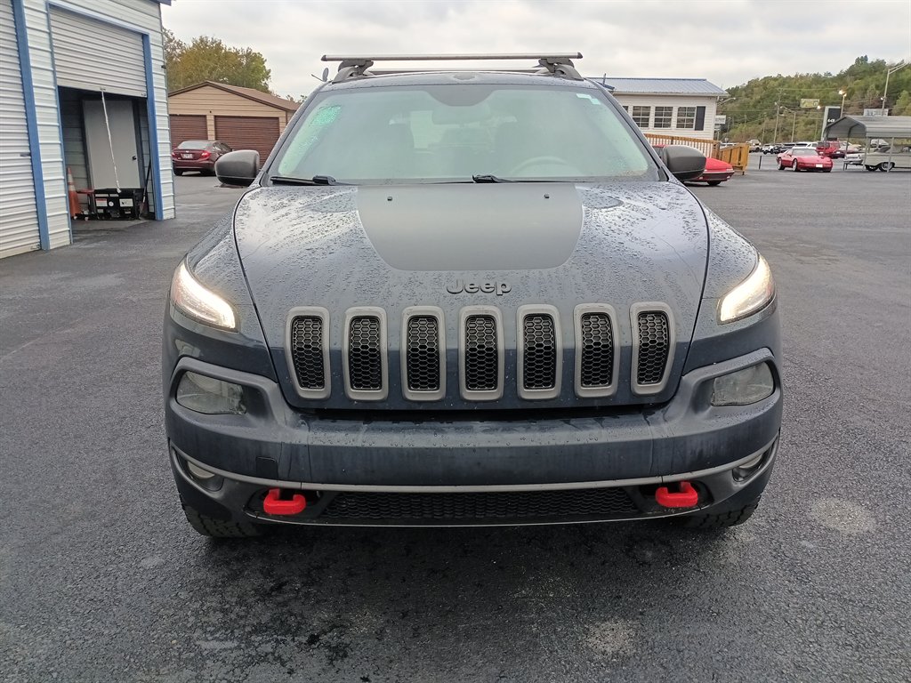 2016 Jeep Cherokee - $8,950