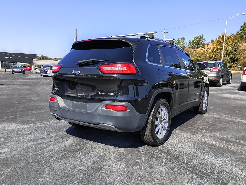 2016 Jeep Cherokee