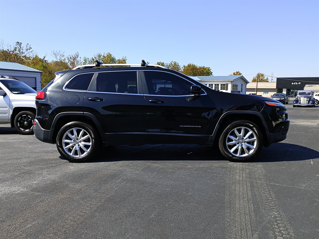 2016 Jeep Cherokee